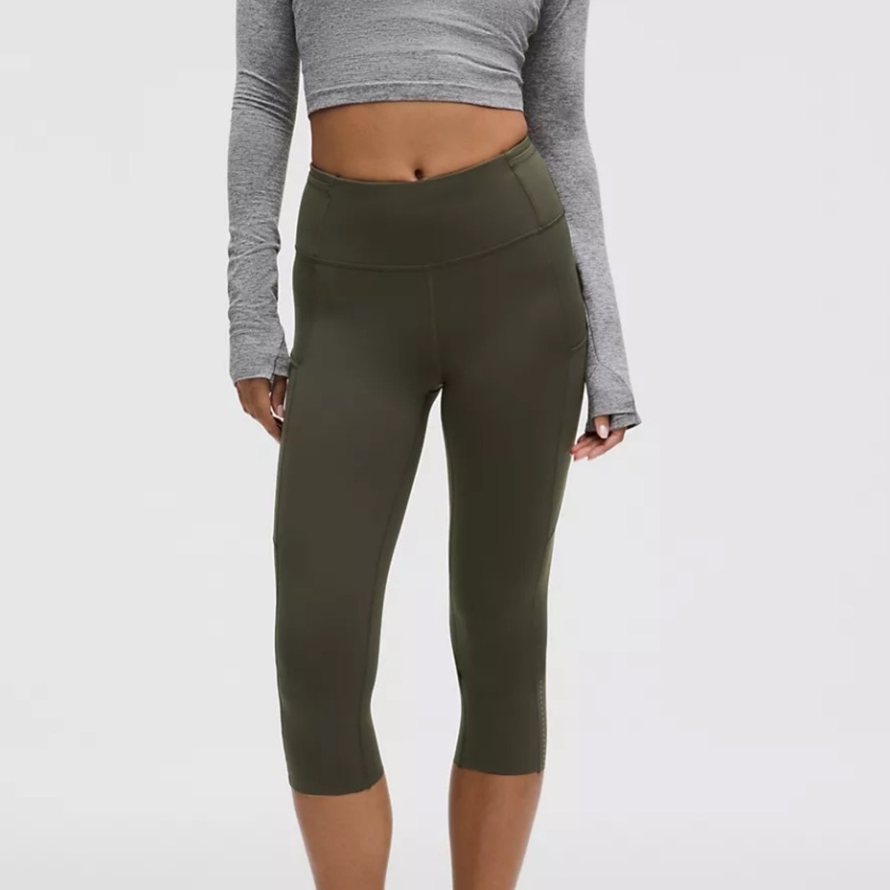 Lululemon Fast and Free Crop 19" Olive Green Leggings High Rise Pockets Size 4